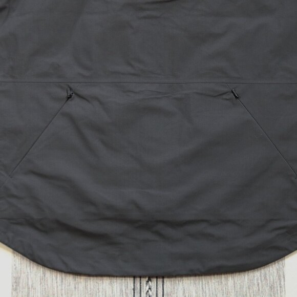 AETHER Apparel Pace Waterproof Cycling Jacket | Large - Picture 8 of 9